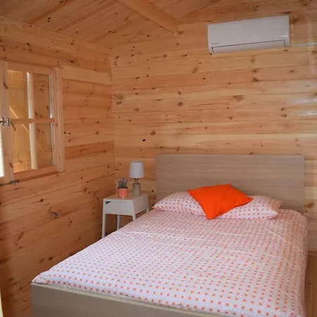 Cyprus Glamping Park * Agios Theodoros