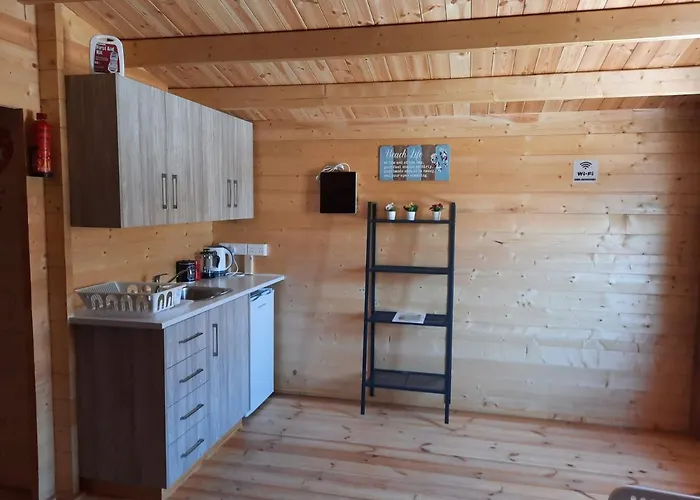 Cyprus Glamping Park * Agios Theodoros