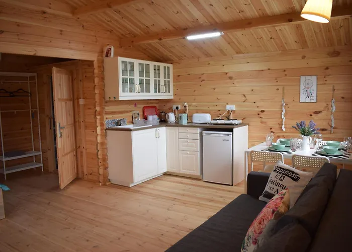 Cyprus Glamping Park Camping Agios Theodoros