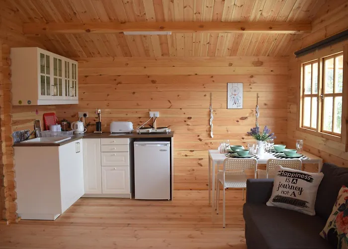 Cyprus Glamping Park Agios Theodoros