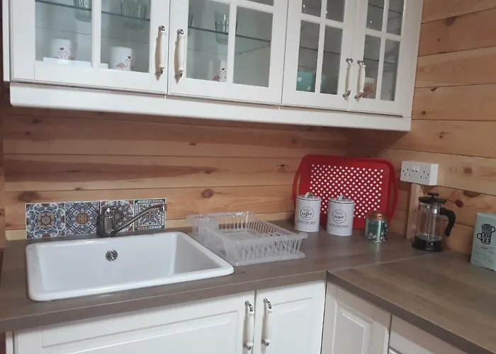 Cyprus Glamping Park Agios Theodoros